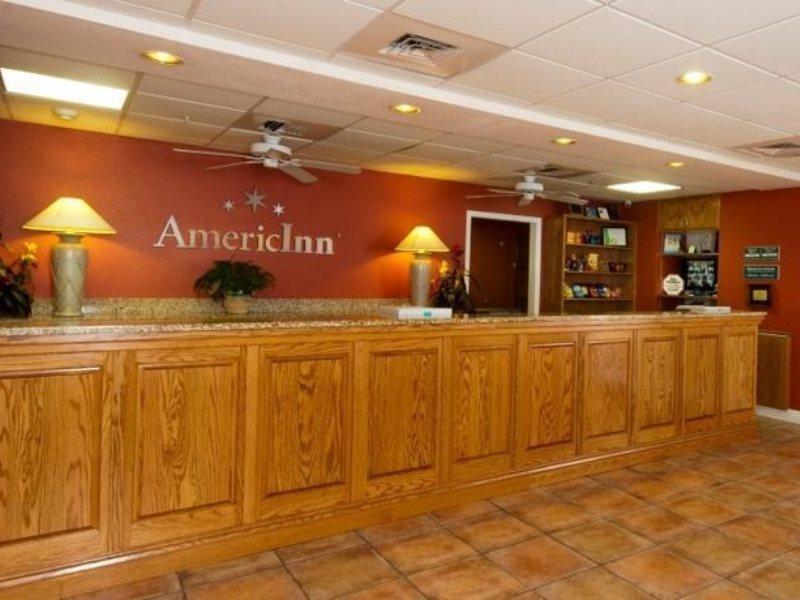 Hotel Comfort & Sarasota I75